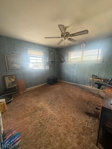 62 Runyon Rd, Clifton City, NJ 07013