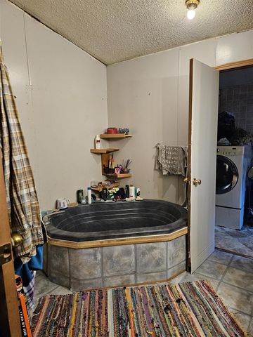 9156 50th Avenue, Evart, MI 49631