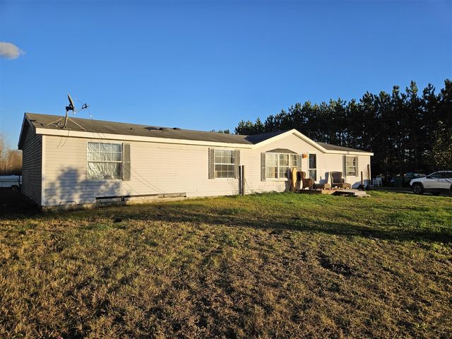 9156 50th Avenue, Evart, MI 49631