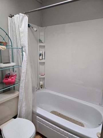 9156 50th Avenue, Evart, MI 49631