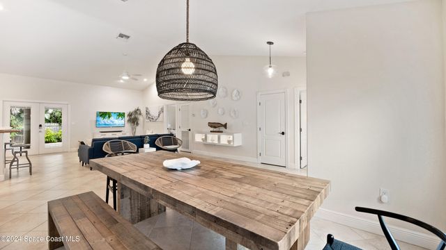 302 Corona Avenue, Cocoa Beach, FL 32931