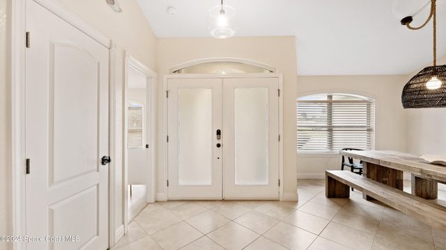 302 Corona Avenue, Cocoa Beach, FL 32931