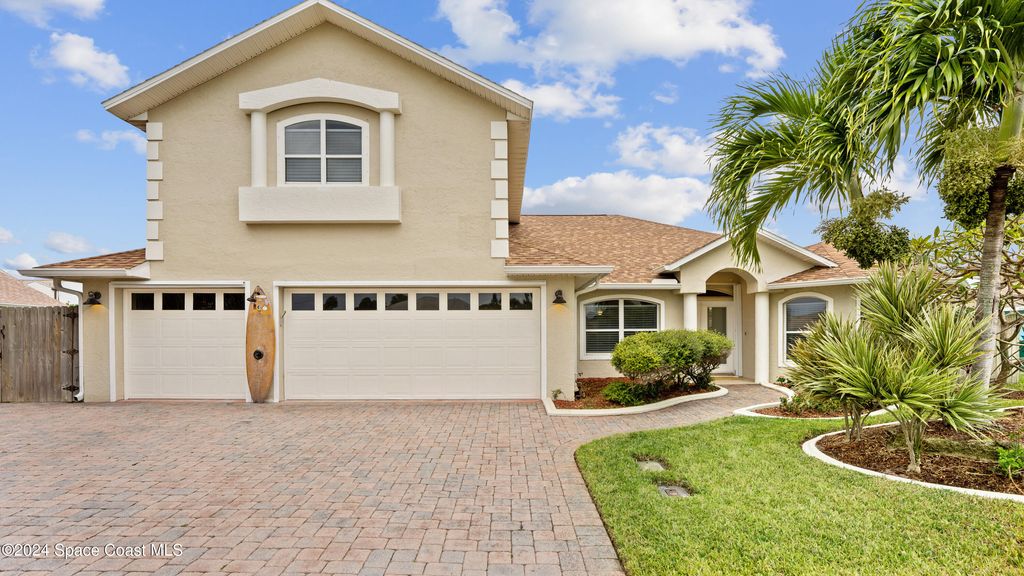 302 Corona Avenue, Cocoa Beach, FL 32931