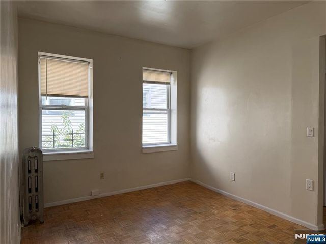 135 Hoyt 2, Kearny, NJ 07032