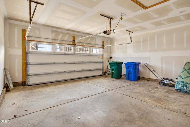 318 Ber Creek Drive, Fuquay Varina, NC 27526