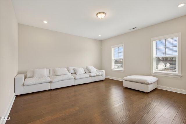318 Ber Creek Drive, Fuquay Varina, NC 27526