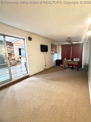 993 Old Point Road, St Albans, WV 25177