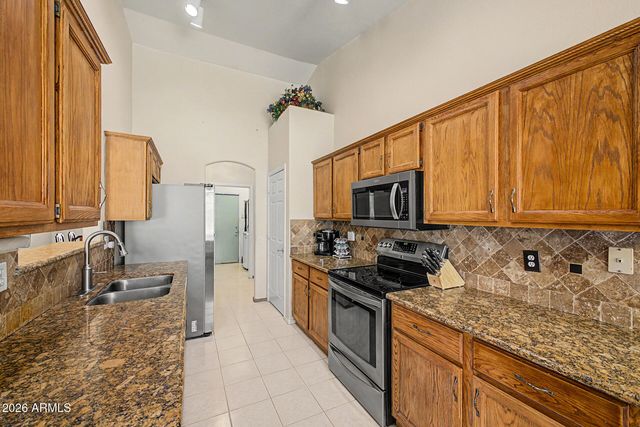 373 W PRIMOROSO Drive, Gilbert, AZ 85233