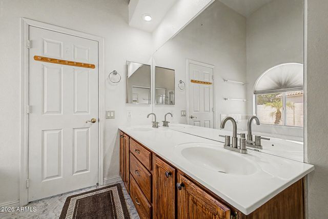 373 W PRIMOROSO Drive, Gilbert, AZ 85233