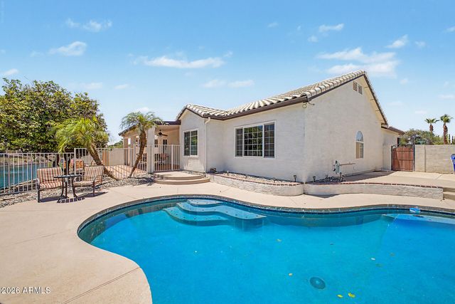 373 W PRIMOROSO Drive, Gilbert, AZ 85233