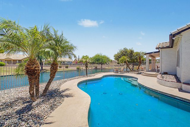 373 W PRIMOROSO Drive, Gilbert, AZ 85233