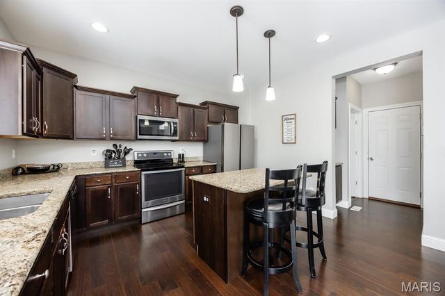 1338 Piasa Court, O'fallon, IL 62269