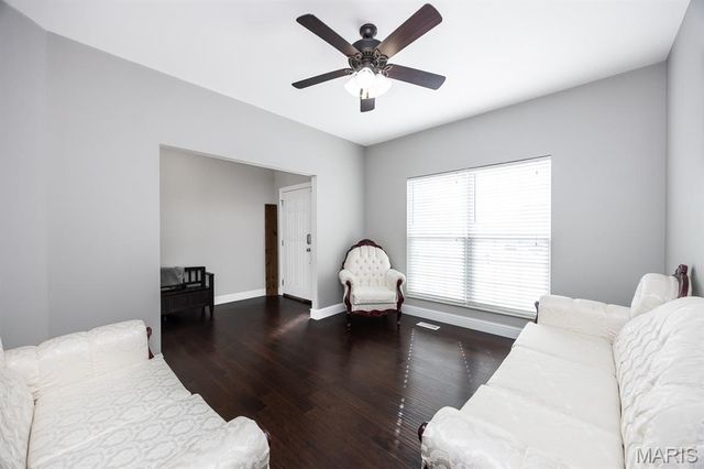 1338 Piasa Court, O'fallon, IL 62269