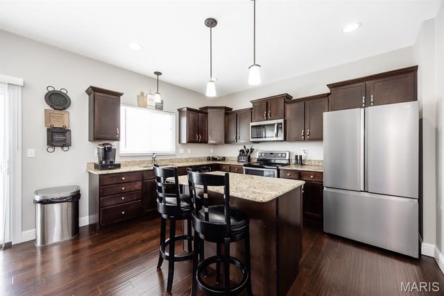 1338 Piasa Court, O'fallon, IL 62269