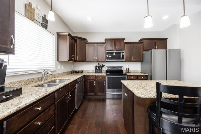 1338 Piasa Court, O'fallon, IL 62269