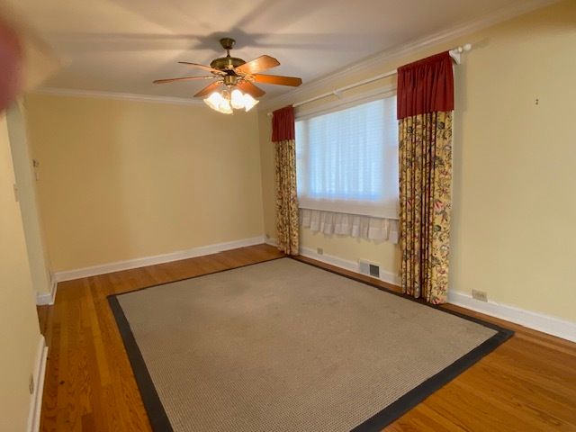 3333 W 102 Street, Evergreen Park, IL 60805