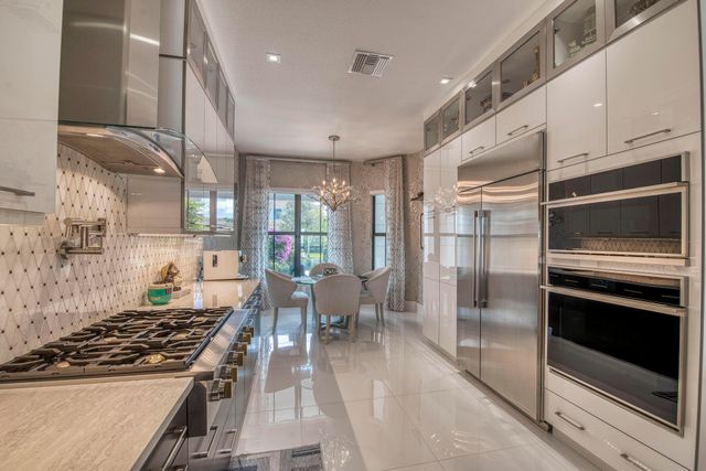 13651 Artisan Circle, Palm Beach Gardens, FL 33418