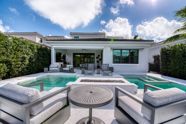 13651 Artisan Circle, Palm Beach Gardens, FL 33418