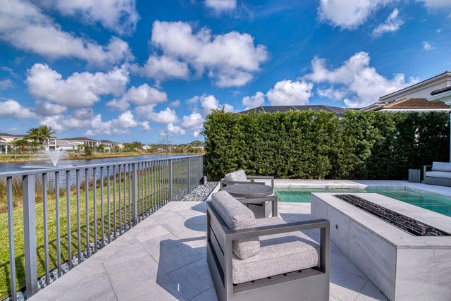 13651 Artisan Circle, Palm Beach Gardens, FL 33418