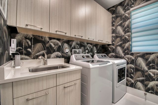 13651 Artisan Circle, Palm Beach Gardens, FL 33418