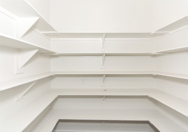 801 Holiday Hills Drive, Mineral Wells, TX 76067