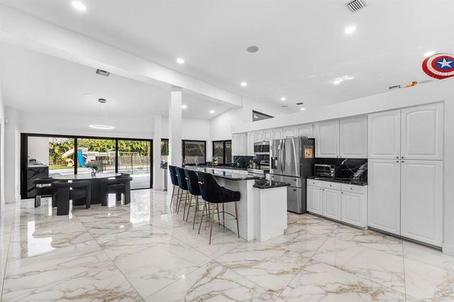 7210 W Cypresshead Drive, Parkland, FL 33067
