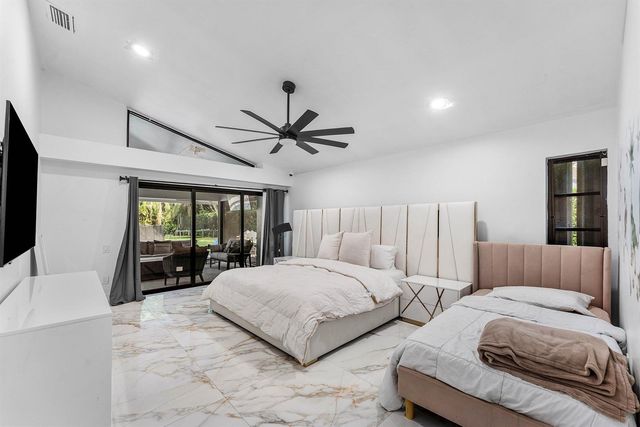 7210 W Cypresshead Drive, Parkland, FL 33067