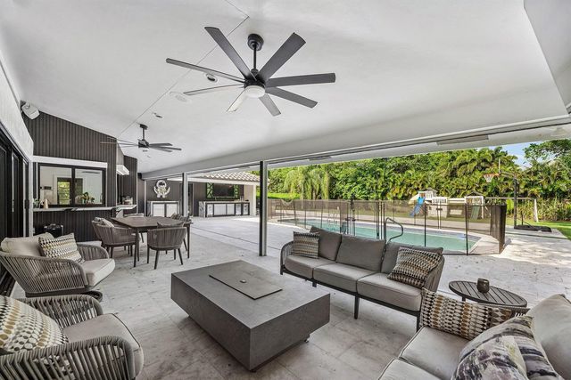 7210 W Cypresshead Drive, Parkland, FL 33067