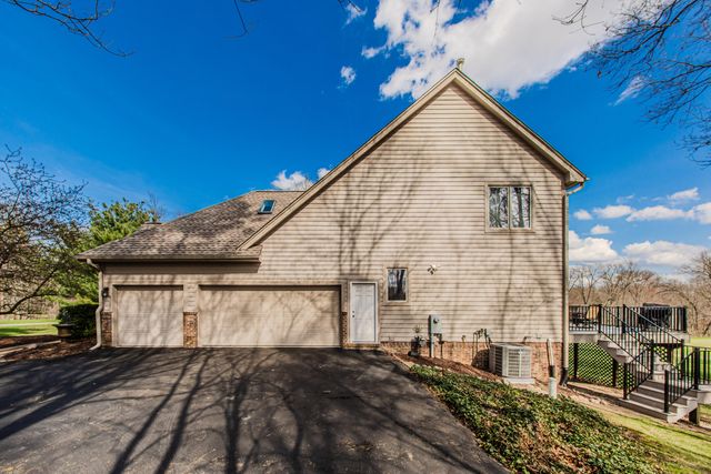 4105 Eucalyptus Way, Pinckney, MI 48169
