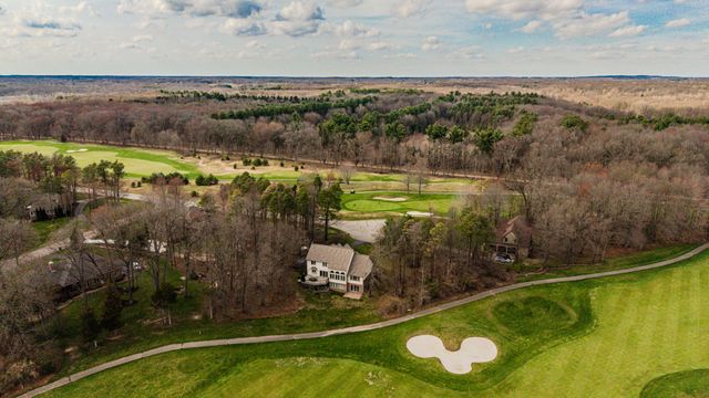4105 Eucalyptus Way, Pinckney, MI 48169
