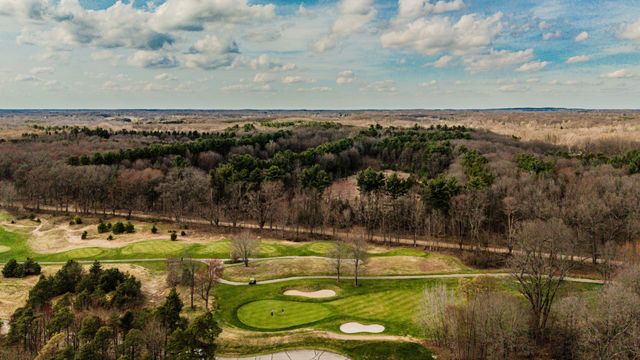 4105 Eucalyptus Way, Pinckney, MI 48169