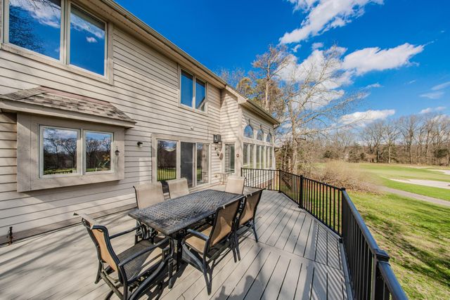 4105 Eucalyptus Way, Pinckney, MI 48169