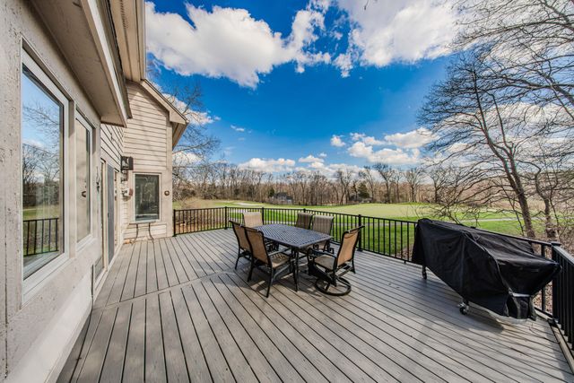4105 Eucalyptus Way, Pinckney, MI 48169