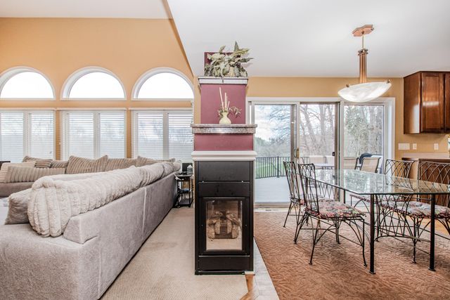 4105 Eucalyptus Way, Pinckney, MI 48169
