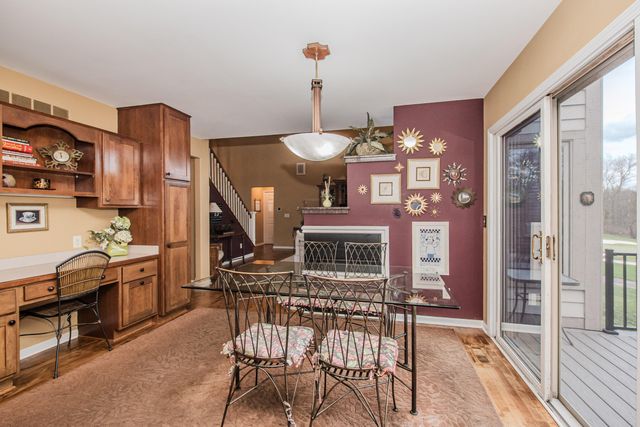4105 Eucalyptus Way, Pinckney, MI 48169