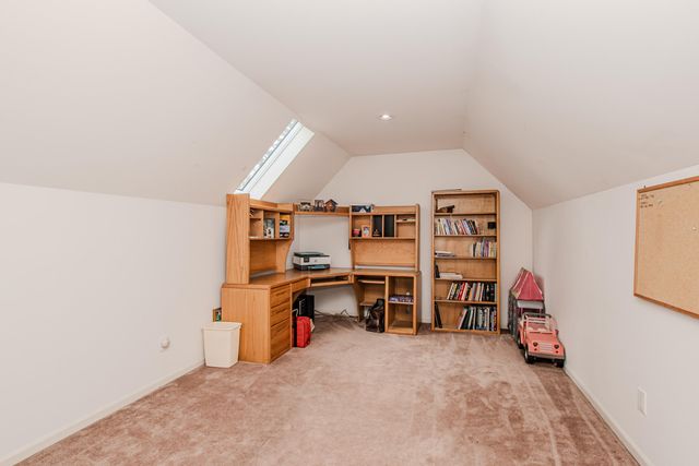 4105 Eucalyptus Way, Pinckney, MI 48169