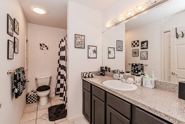 4105 Eucalyptus Way, Pinckney, MI 48169