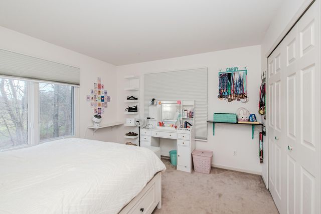 4105 Eucalyptus Way, Pinckney, MI 48169