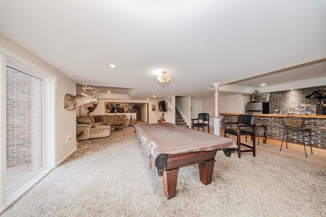 4105 Eucalyptus Way, Pinckney, MI 48169