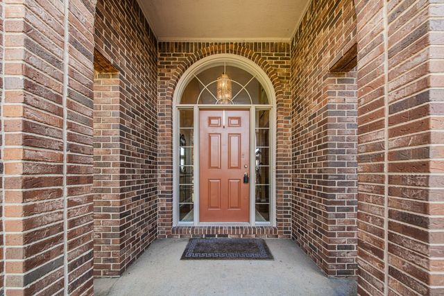 4105 Eucalyptus Way, Pinckney, MI 48169