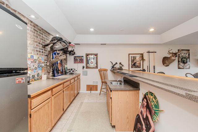 4105 Eucalyptus Way, Pinckney, MI 48169