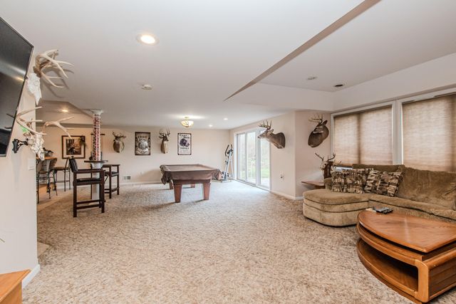4105 Eucalyptus Way, Pinckney, MI 48169