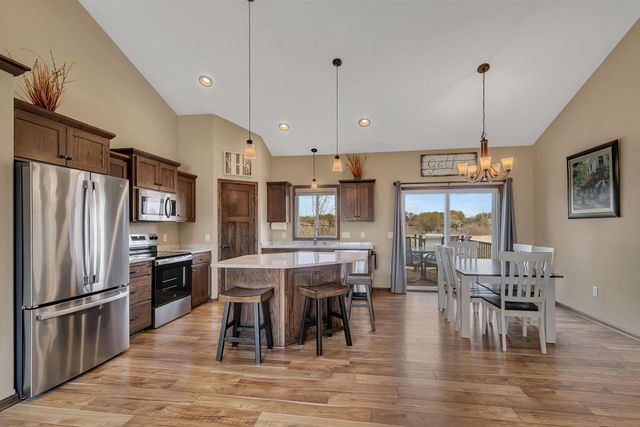 1704 Knottingham Drive, Sartell, MN 56377