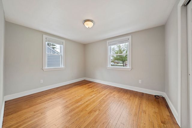 560 Pond St, Weymouth, MA 02190