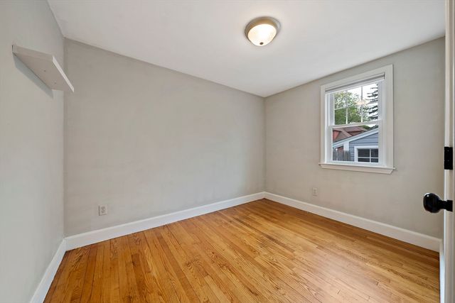 560 Pond St, Weymouth, MA 02190