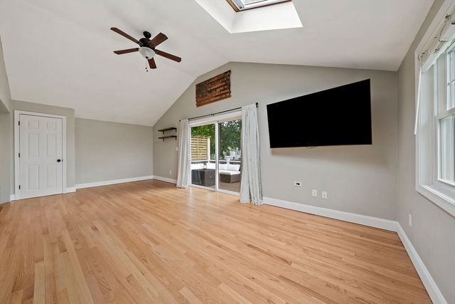 560 Pond St, Weymouth, MA 02190