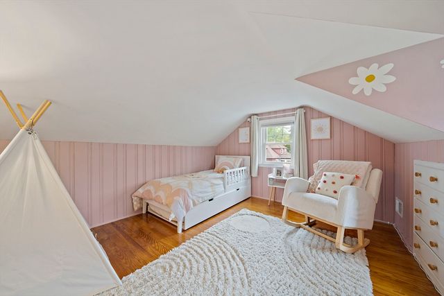 560 Pond St, Weymouth, MA 02190