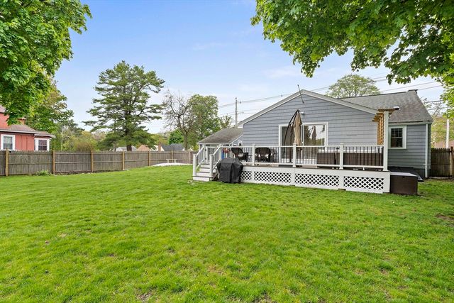 560 Pond St, Weymouth, MA 02190