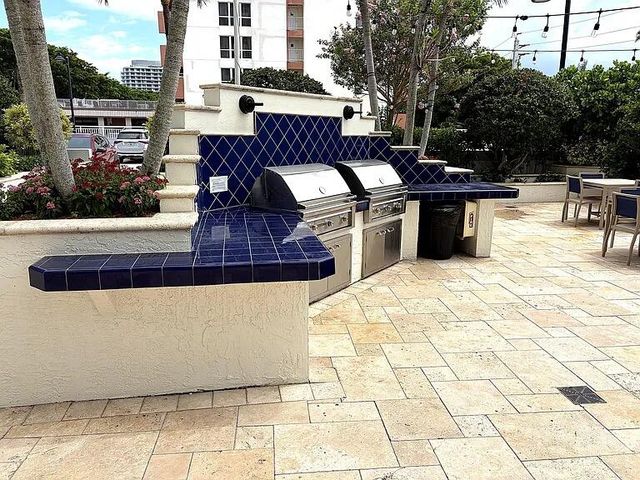 3000 E SUNRISE Boulevard 17F, Fort Lauderdale, FL 33304