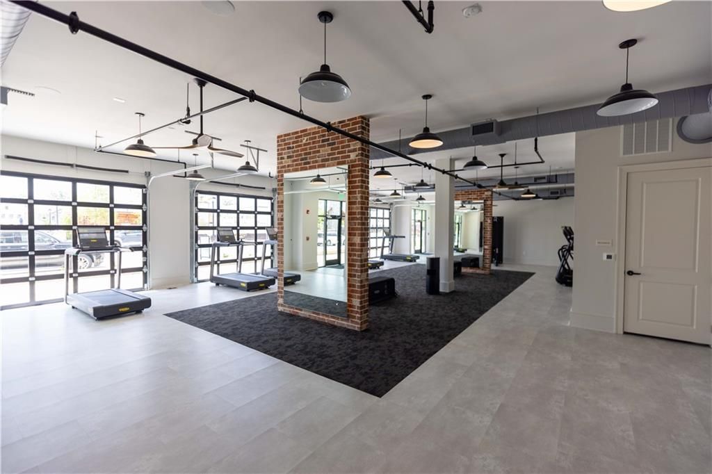 Image 35 of property listing at 4916 Molder Avenue 64, Buford, GA 30518